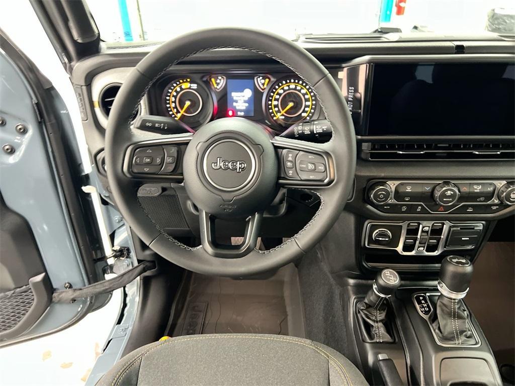 new 2026 Jeep Wrangler car, priced at $45,732