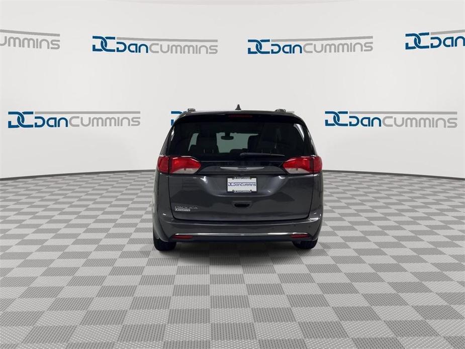 used 2018 Chrysler Pacifica car, priced at $10,300