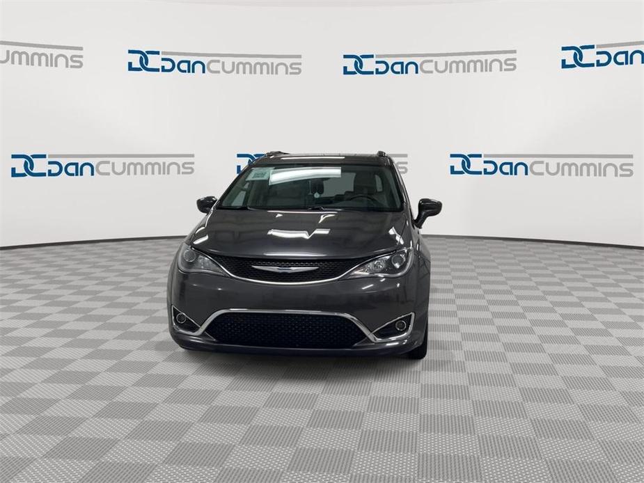 used 2018 Chrysler Pacifica car, priced at $10,300