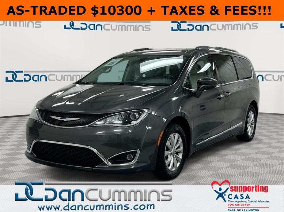 used 2018 Chrysler Pacifica car, priced at $10,300