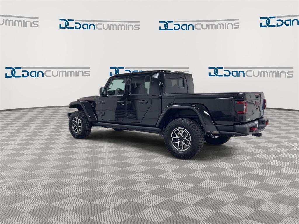 new 2024 Jeep Gladiator car, priced at $47,194