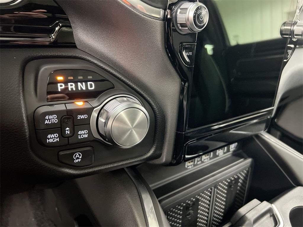 new 2025 Ram 1500 car, priced at $61,674