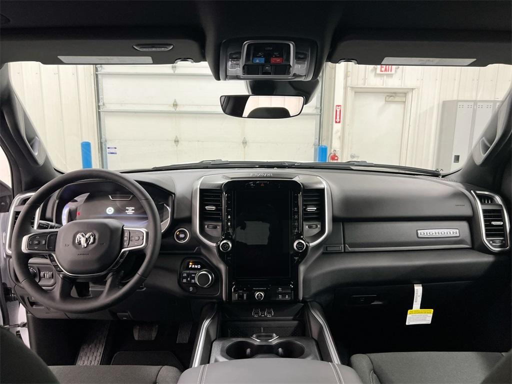new 2025 Ram 1500 car, priced at $59,667