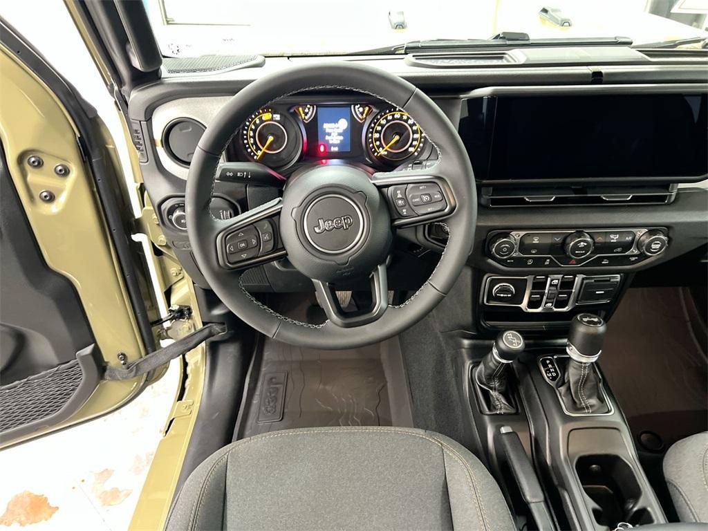 new 2026 Jeep Wrangler car, priced at $47,232