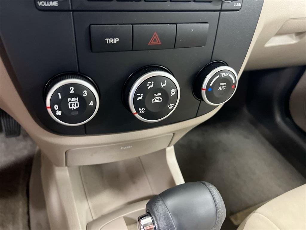 used 2009 Kia Spectra car, priced at $3,900