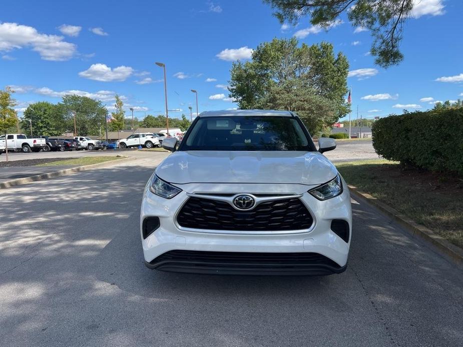 used 2021 Toyota Highlander car, priced at $28,987