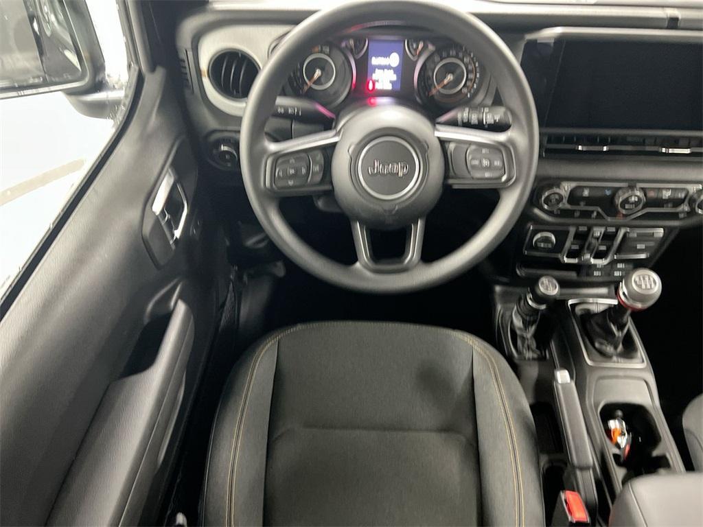 new 2025 Jeep Wrangler car, priced at $38,433