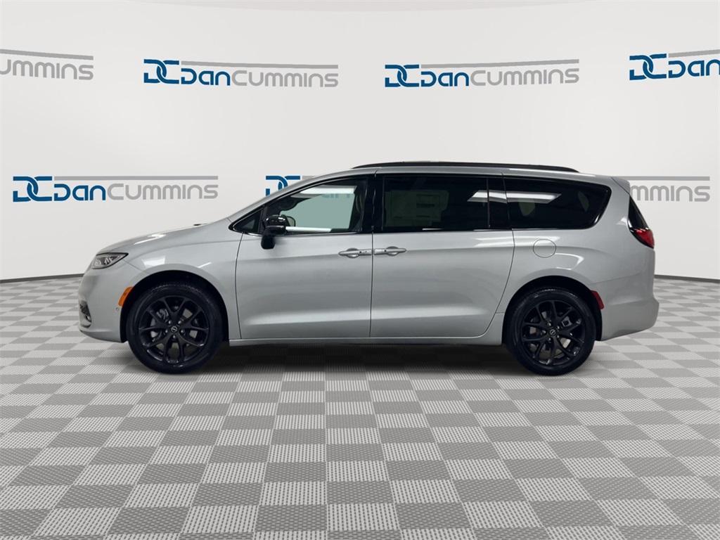 new 2026 Chrysler Pacifica car, priced at $49,448