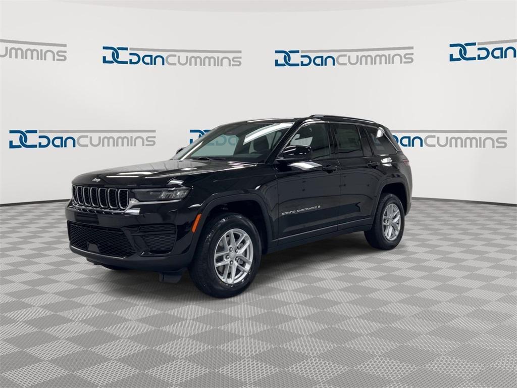 new 2025 Jeep Grand Cherokee car, priced at $41,475