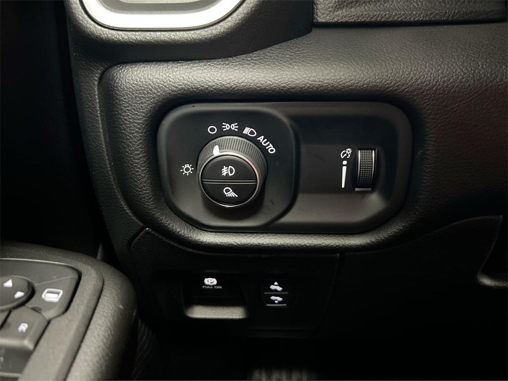 new 2025 Ram 1500 car, priced at $45,981