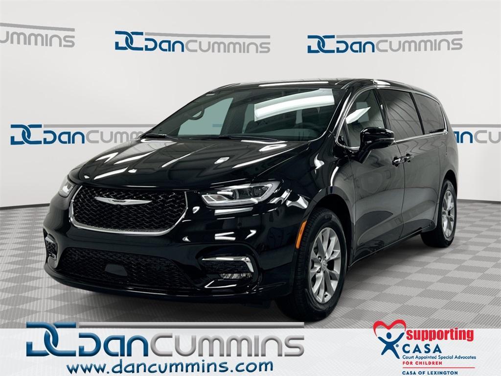 new 2026 Chrysler Pacifica car, priced at $45,908