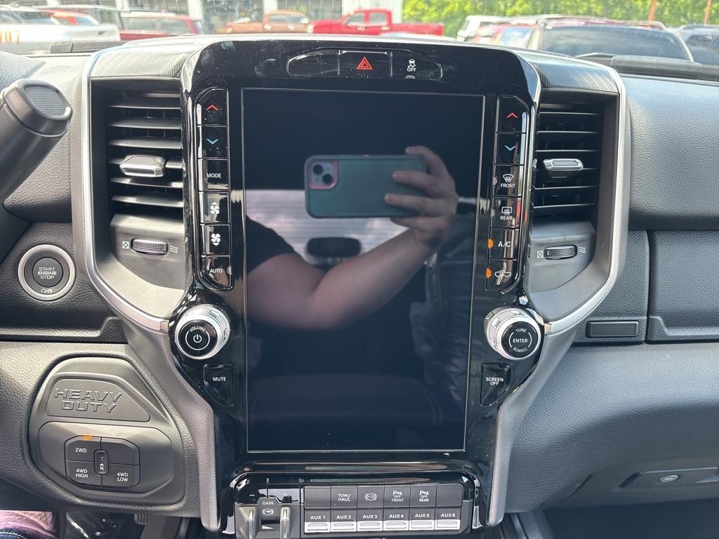 new 2025 Ram 2500 car, priced at $64,326