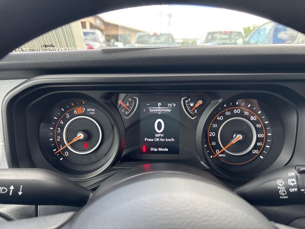 new 2025 Jeep Wrangler car, priced at $42,848