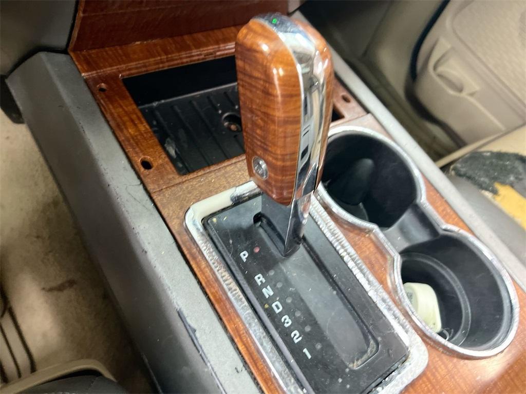 used 2008 Ford Expedition car, priced at $3,900