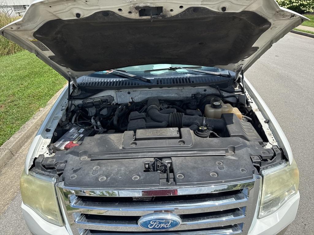 used 2008 Ford Expedition car, priced at $4,500