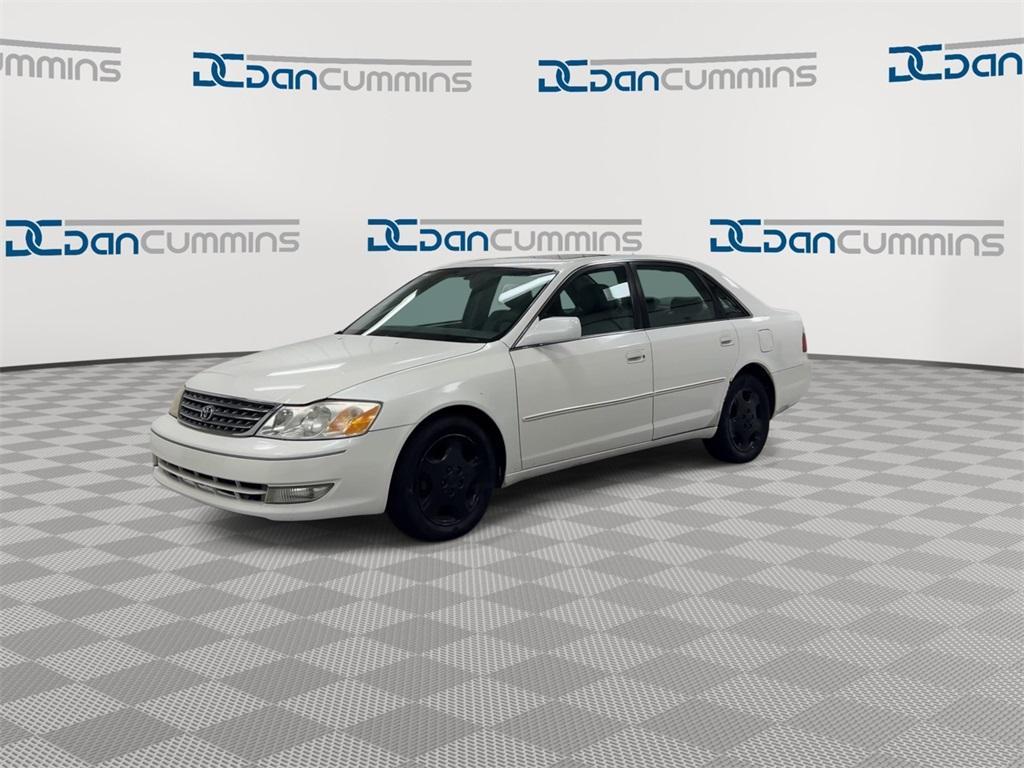 used 2003 Toyota Avalon car, priced at $2,900