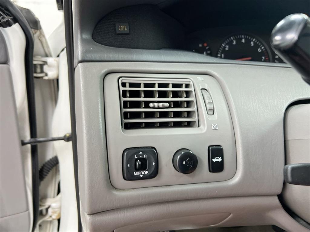 used 2003 Toyota Avalon car, priced at $2,900