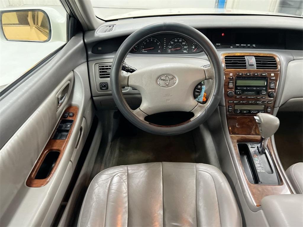 used 2003 Toyota Avalon car, priced at $2,900