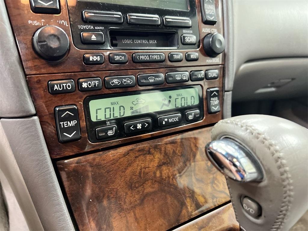 used 2003 Toyota Avalon car, priced at $2,900