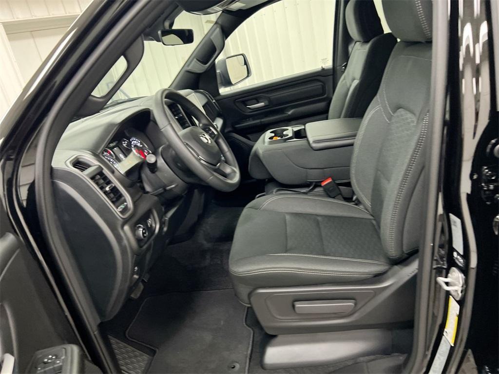 new 2025 Ram 1500 car, priced at $40,299