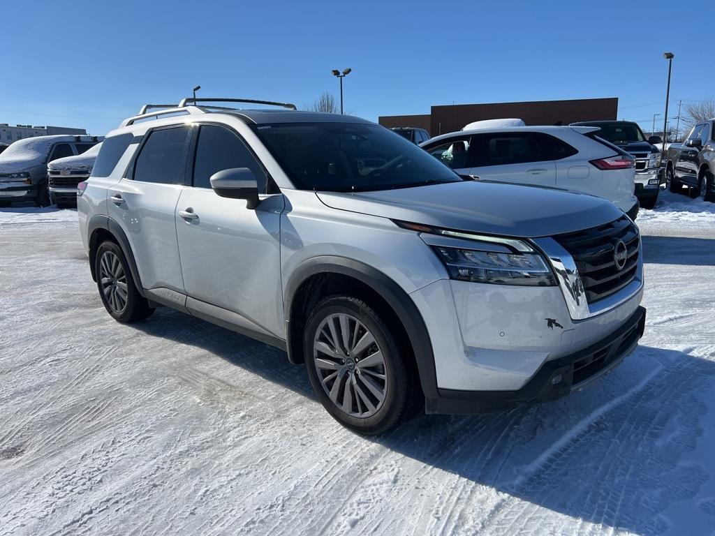 used 2022 Nissan Pathfinder car