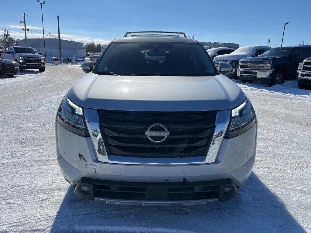 used 2022 Nissan Pathfinder car