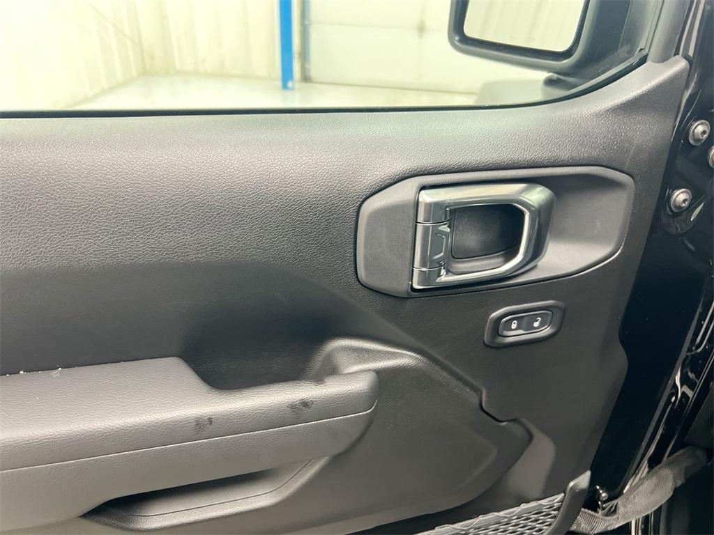 new 2025 Jeep Wrangler car, priced at $42,748
