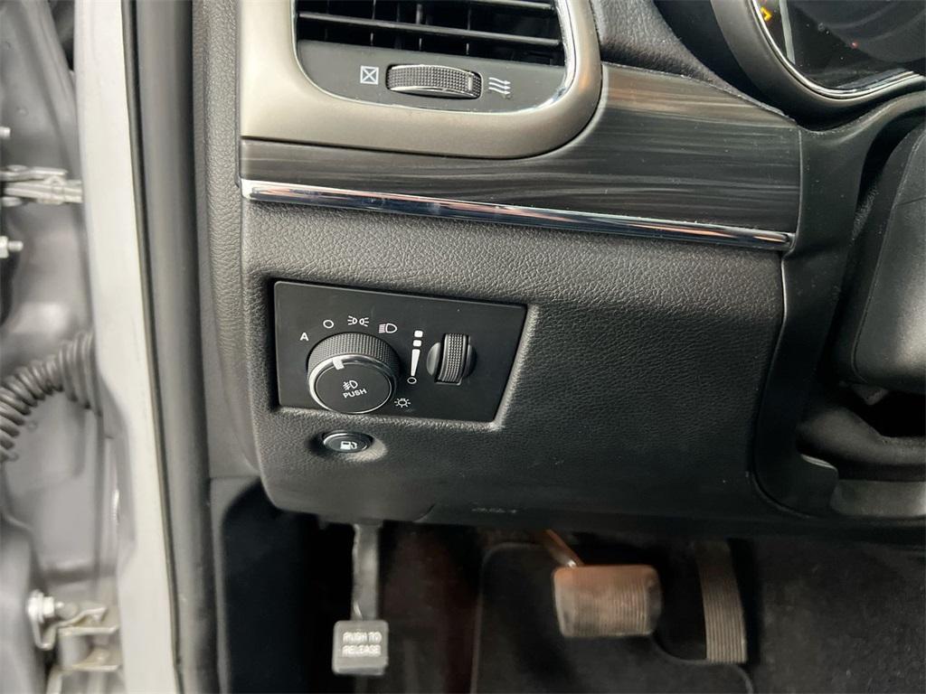 used 2021 Jeep Grand Cherokee car, priced at $23,487