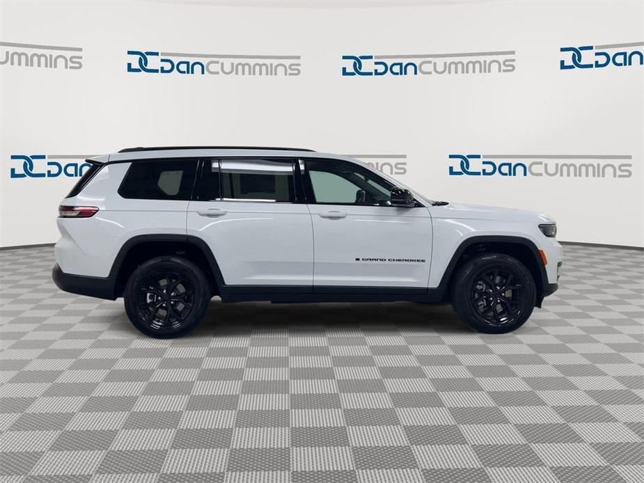 new 2025 Jeep Grand Cherokee L car, priced at $45,981