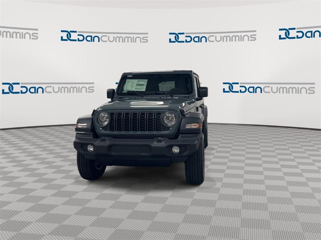 new 2026 Jeep Wrangler car, priced at $44,732