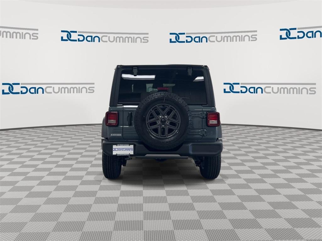 new 2026 Jeep Wrangler car, priced at $44,732