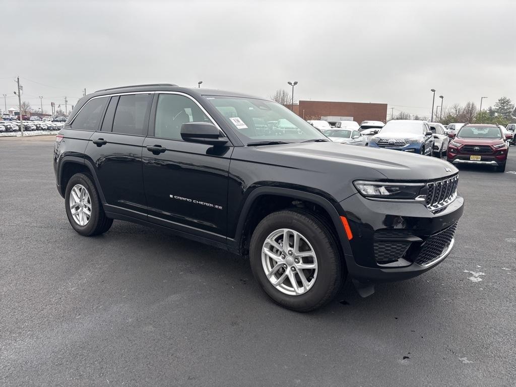 used 2024 Jeep Grand Cherokee car, priced at $30,987