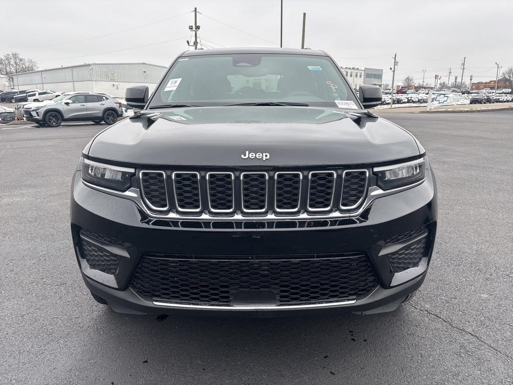 used 2024 Jeep Grand Cherokee car, priced at $30,987