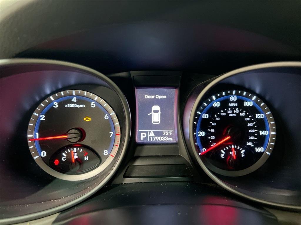 used 2015 Hyundai Santa Fe Sport car, priced at $4,900