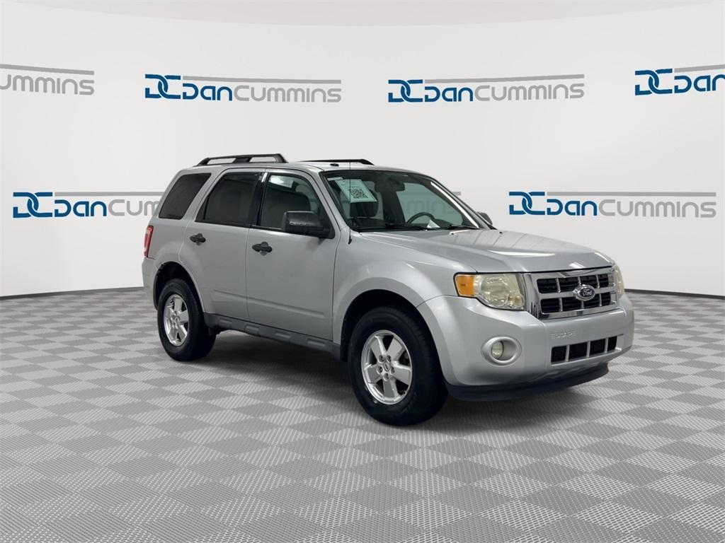 used 2011 Ford Escape car, priced at $5,500