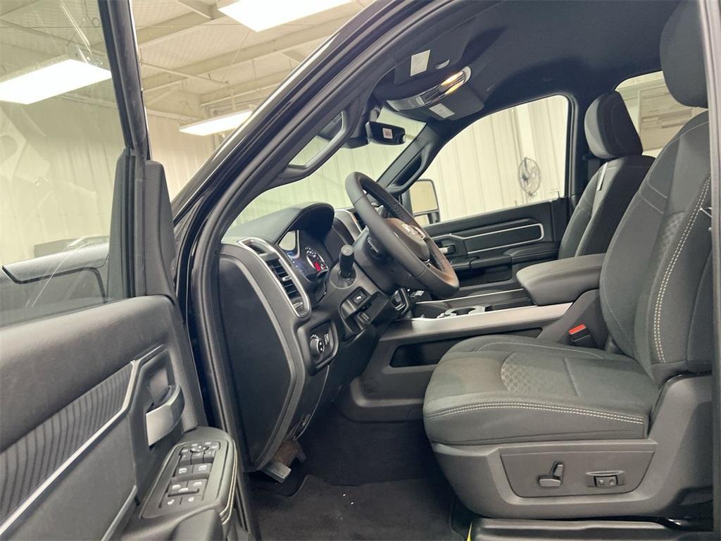 new 2025 Ram 3500 car, priced at $71,312