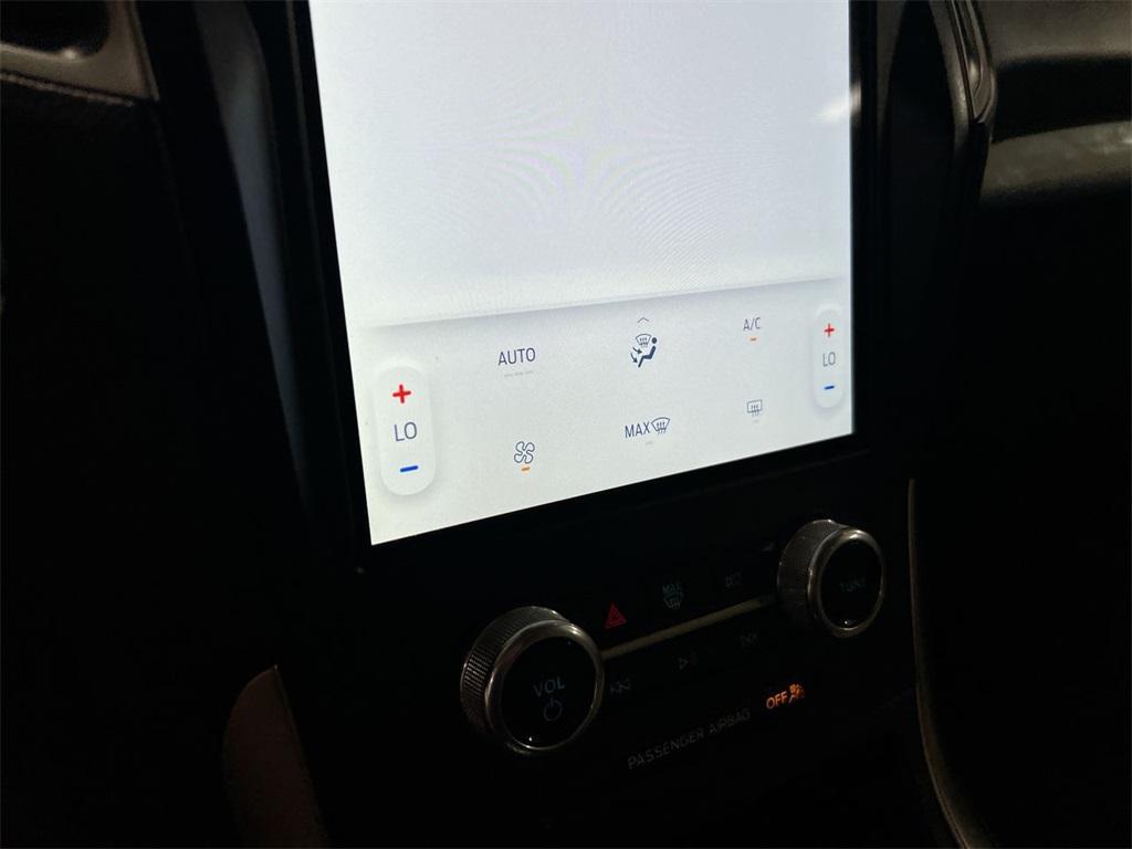 used 2022 Ford Edge car, priced at $20,987