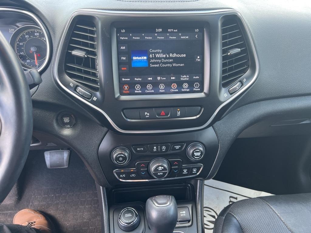 used 2021 Jeep Cherokee car, priced at $21,987
