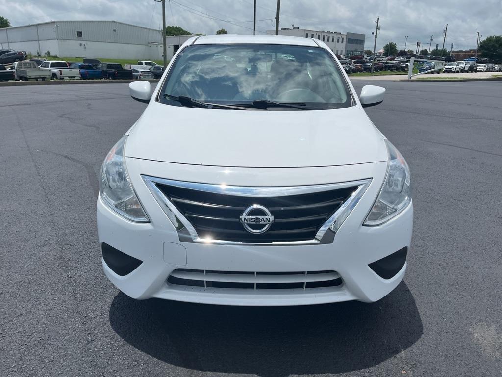 used 2016 Nissan Versa car