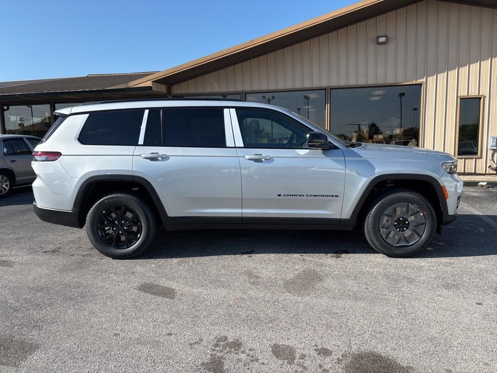 new 2025 Jeep Grand Cherokee L car, priced at $43,615
