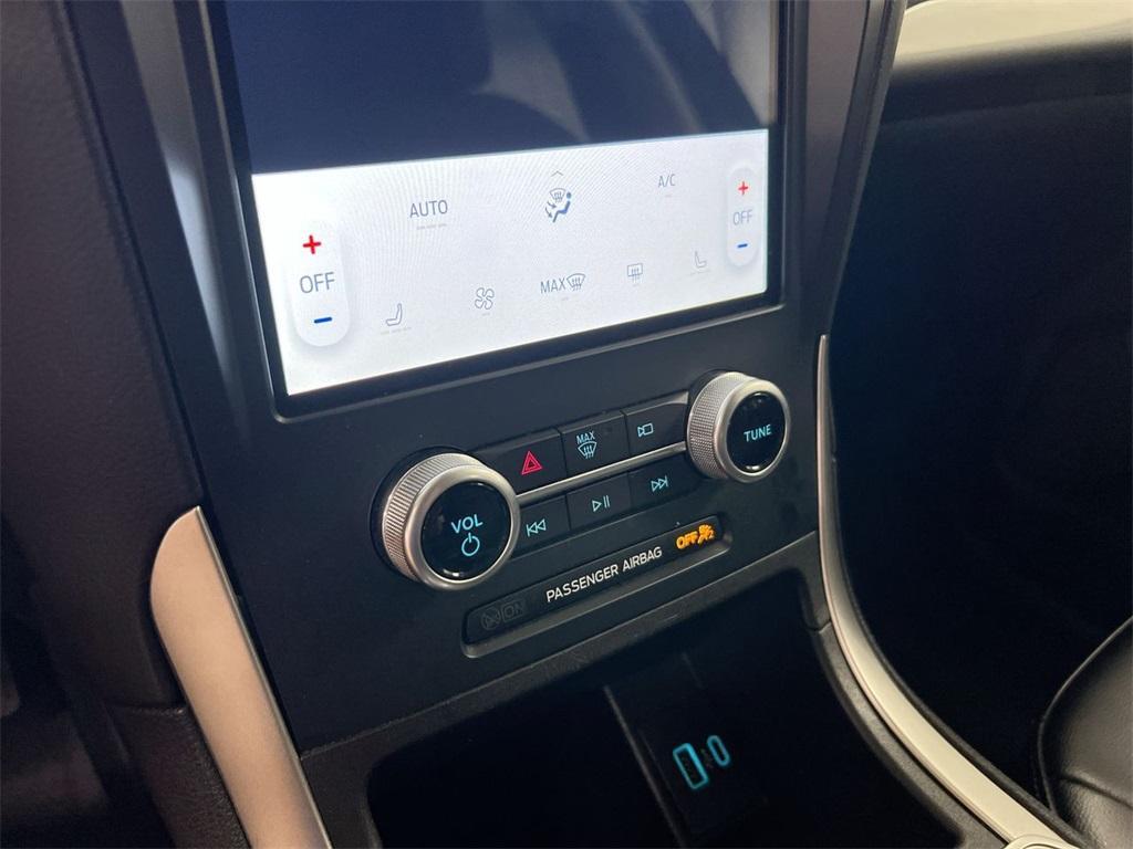 used 2023 Ford Edge car, priced at $21,387