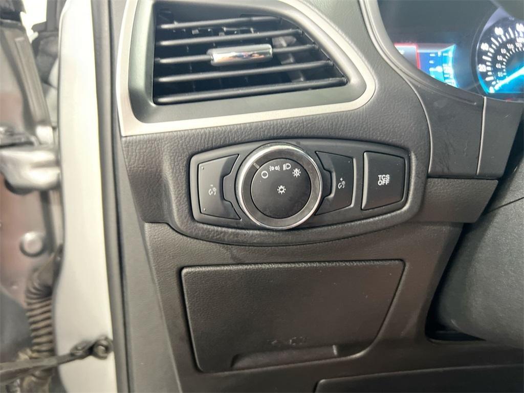 used 2023 Ford Edge car, priced at $21,387