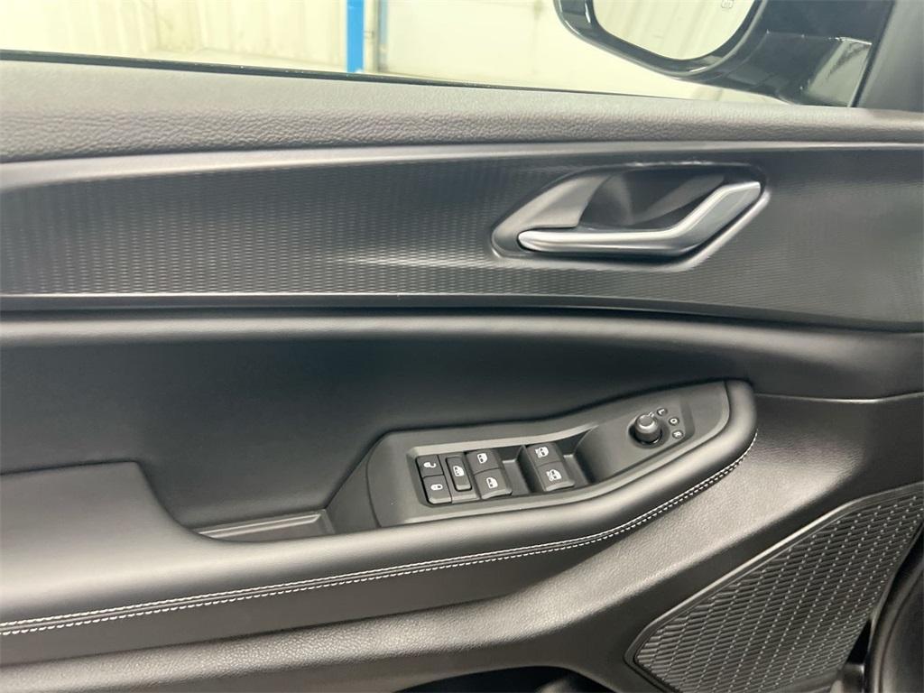 new 2025 Jeep Grand Cherokee car, priced at $39,941