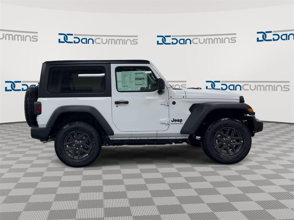 new 2025 Jeep Wrangler car, priced at $40,066