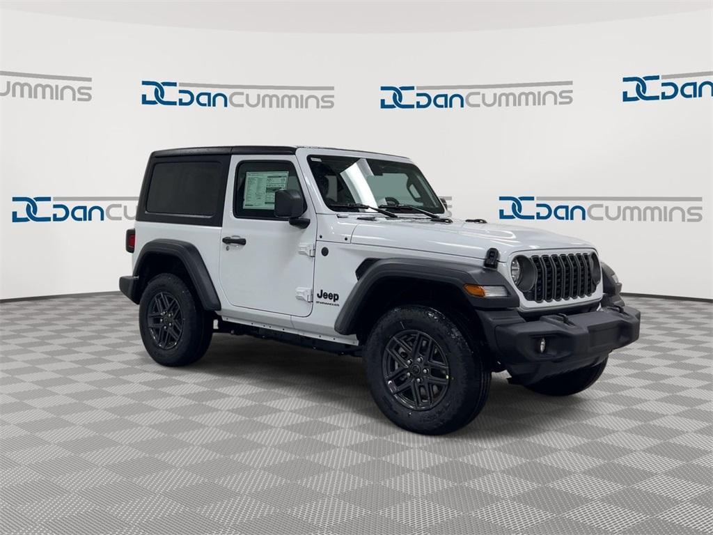 new 2025 Jeep Wrangler car, priced at $40,066