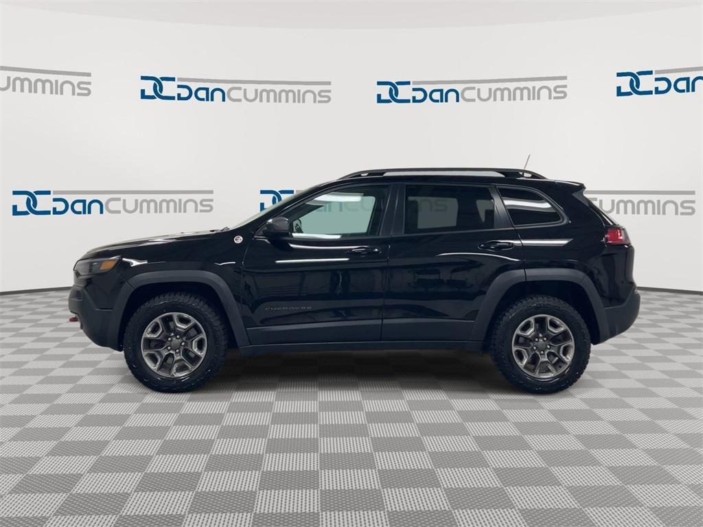 used 2019 Jeep Cherokee car
