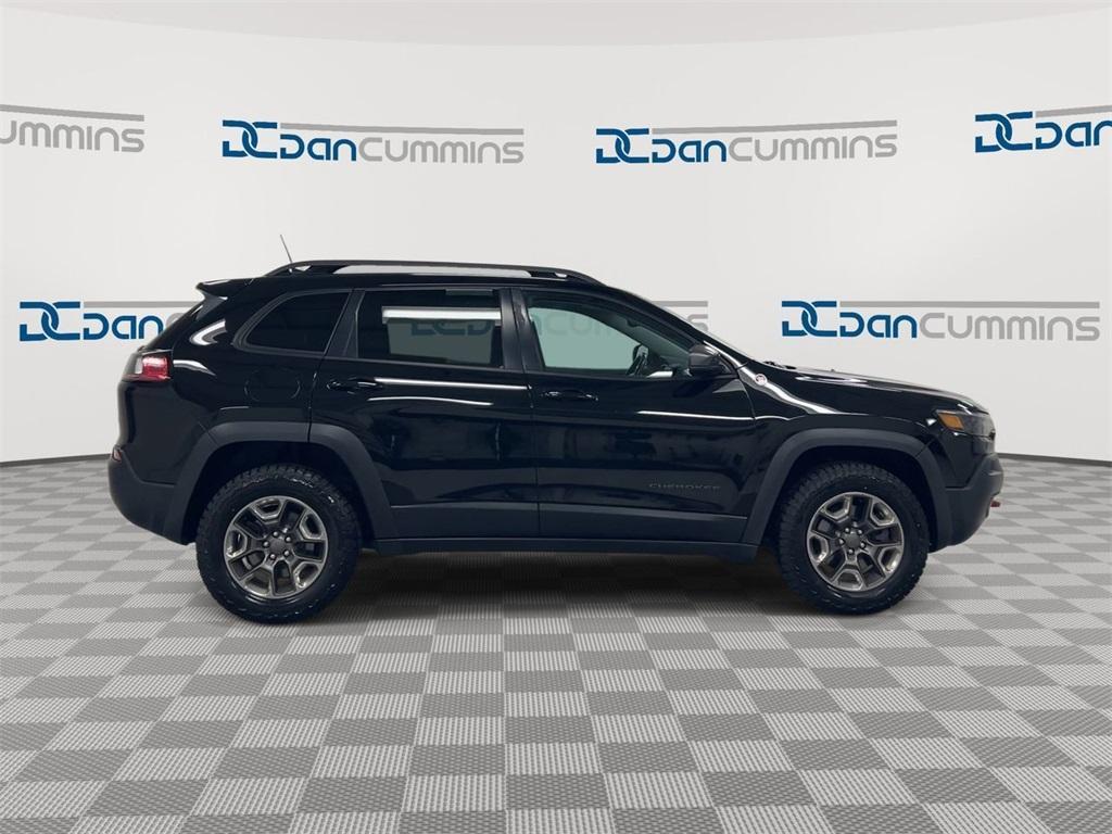 used 2019 Jeep Cherokee car