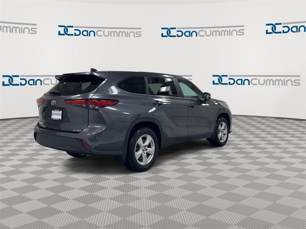 used 2023 Toyota Highlander car, priced at $28,787
