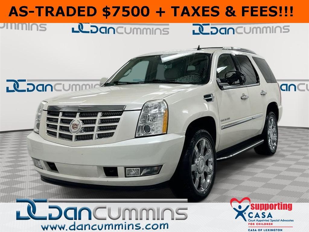 used 2009 Cadillac Escalade car, priced at $7,500