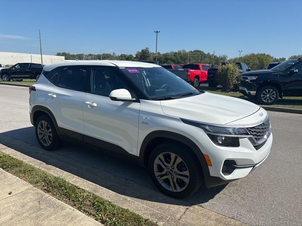 used 2023 Kia Seltos car, priced at $17,987